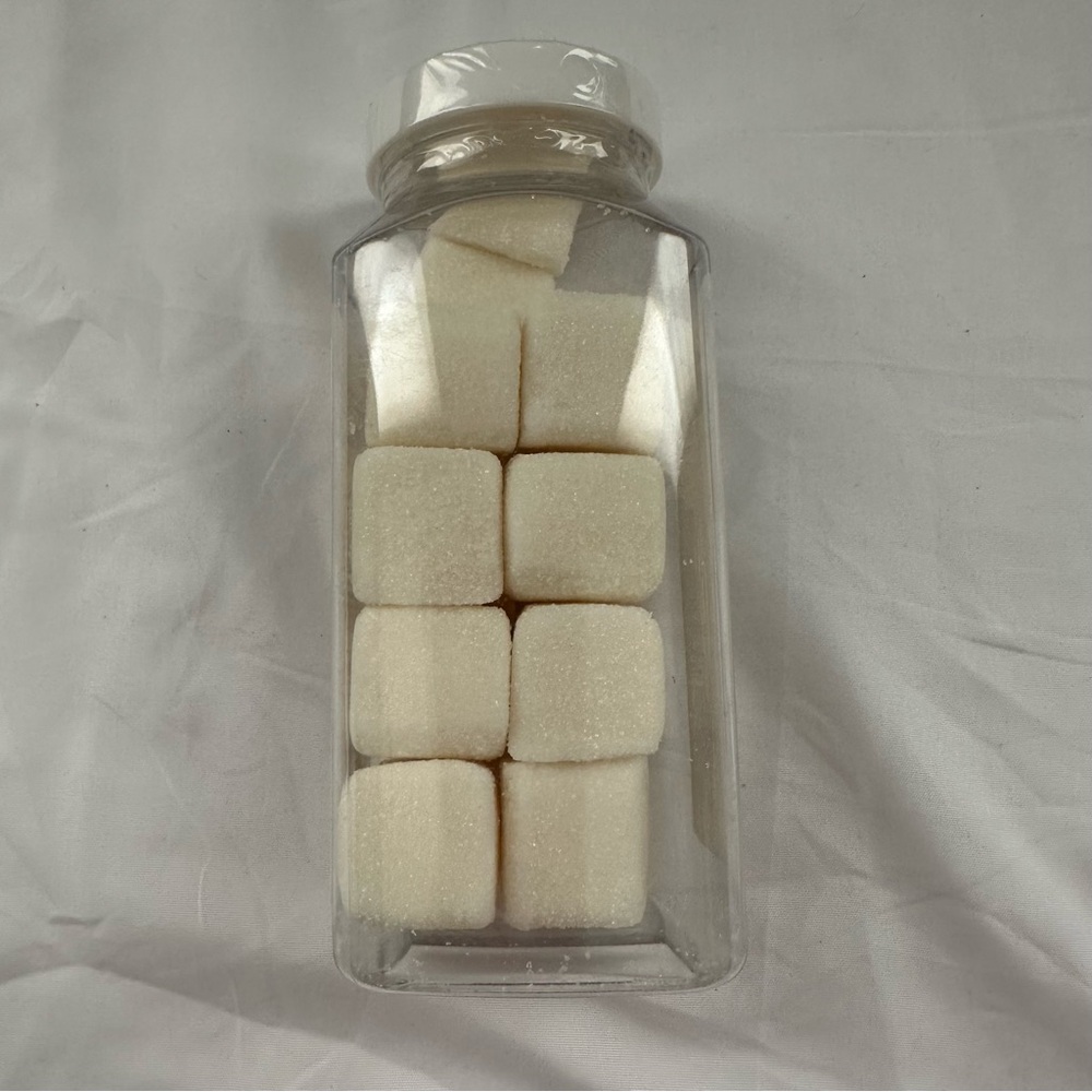 Joon x Moon Coconut Exfoliating Sugar Scrub Cubes shea butter + aloe 10 oz 18 ct - Picture 4 of 7